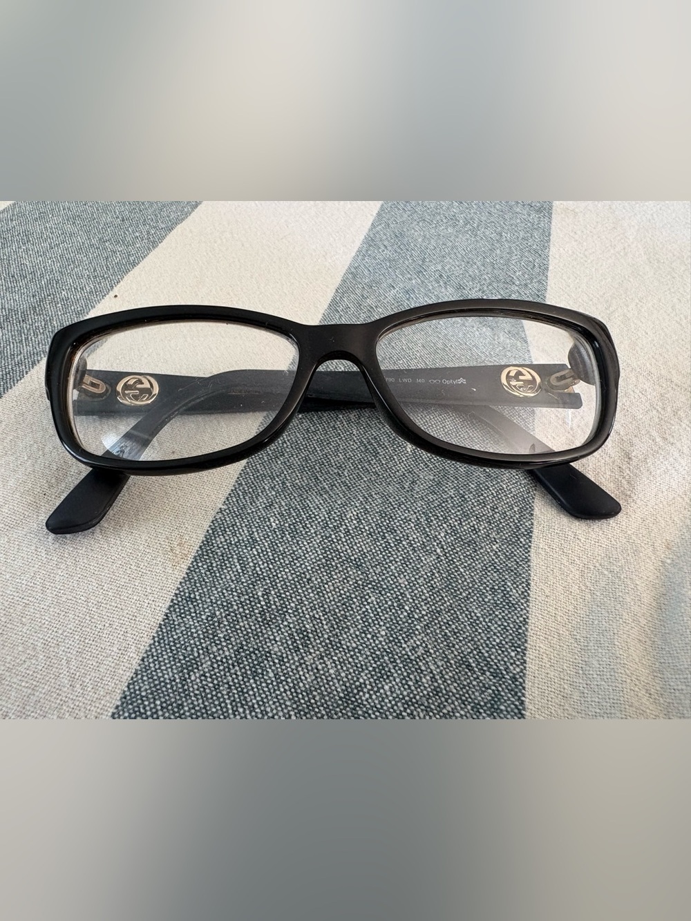 Gucci Black reading glasses with Gold Logo Accent